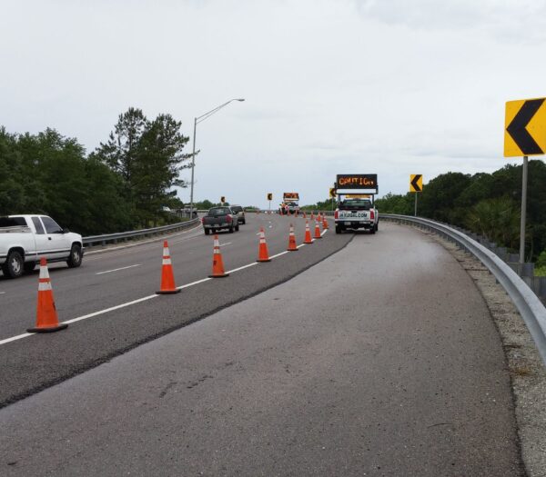 Road Ranger patrol vehicle assisting a motorist on a Northeast Florida interstate