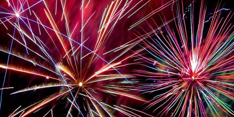 fireworks-no-words-800×600